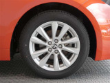 R5年式夏タイヤ205/55R16ダンロップ製です。
