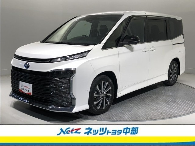 トヨタ ヴォクシー 