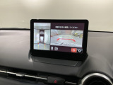 全方位モニターがついています! 車の周囲を360&deg;安全確認できるので、普段の駐車はもちろんの事、縦列駐車や幅寄せの際にも活躍してくれますよ。