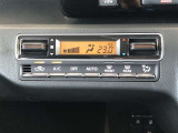 オートエアコンを装着しておりますので車内をお好みの快適な温度に保つことが可能です!
