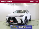 直線的なラインと曲線でエッジの効いたシルエット。SUVの力強さと、都会を駆ける俊敏さを併せ持つ【レクサスNX350h】。高級車ならではの上質感を備えた、走りを楽しめる車です。