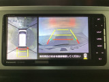 全方位カメラを装備!周囲の状況を瞬時に確認することが可能です。360度上から見下ろしたような視点で確認でき、駐車に便利な機能になります♪