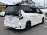 セレナ 1.2 e-POWER ハイウェイスターV アーバンクロム 