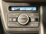 車内空調は&rdquo;AUTOエアコン&rdquo;にお任せ。運転に集中出来ますよ!