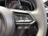 MRCC(マツダレーダークルーズコントロール)は先行車との車間を維持しながら追従走行を行い、長距離でのドライバー負担を軽減させてくれます。