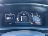 店舗にて現車の確認もいただけますので、お電話で在庫のご確認の上是非ご来店くださいませ。