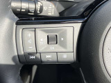 ステアリングスイッチ搭載!ハンドルひとつで手を離さなくても運転中視線をそらさなくても操作が出来て便利です