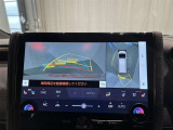 【バックモニター】駐車時に後方がリアルタイム映像で確認できます。大型商業施設や立体駐車場での駐車時や、夜間のバック時に大活躍?