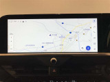 純正ナビを装備。タッチパネル式で使いやすく、お出かけもラクラクです。