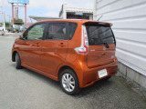 日産では全国4,000ヶ所の拠点での整備が可能です。アフターの事ならお任せください