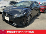 ダーク系の中間色です(パープル、グリーン)