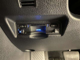 ETC2.0は従来のETCシステムに加えて、渋滞回避や安全運転支援などの運転支援サービスが受けられる次世代システムです。