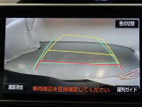 バックガイドモニターで、後方を確認しながら安心して駐車することができます。運転初心者も熟練者も必須の機能ですよ!