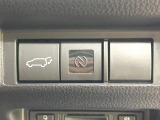 【パワーバックドア】スマートキーや運転席のボタンを押すだけでリアゲートが自動で開閉します!荷物を持っている時や、高い位置にあるバックドアを閉める際に便利な機能です♪