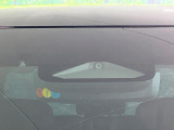 【トヨタセーフティセンス】走行中に前方の車両等を認識し、衝突しそうな時は警報とブレーキで衝突回避と被害軽減をアシスト。より安全にドライブをお楽しみいただけます。