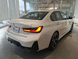 BMWプレミアムセレクション前橋では、高年式低走行モデルからMモデル、年式が経ちなかなかディーラーでは見かけないモデルまで幅広いラインナップで認定中古車を取り扱っております。品質に自信があります。