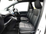 荷物をたっぷり載せて広々ドライビング♪夏でも冬でも、アウトドアやショッピングを思い切り楽しみましょう!