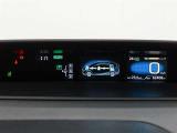 展示車は全てトヨタの車を知り尽くしたエキスパートが基本性能に関わる機能や状態を徹底的にチェックしています。消耗部品の事前交換など法定12ヶ月点検相当の点検・整備を必ず実施しています。