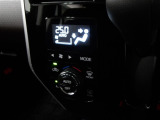 車内の温度管理に便利なオートエアコン☆