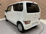 ■充実のアフターサービス■ 車の販売はもちろん、自社整備工場・自社鈑金工場・オイル交換&点検専門店舗を完備しておりますので納車後もお客様のカーライフをトータルでサポートいたします。