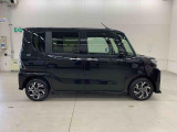 軽自動車、小型車を中心に常時300台展示車を御用意させて頂いております