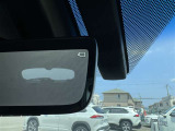 ★デジタルインナーミラー★車両後方カメラの映像をミラーに映すことで、後席に人や荷物があっても見ることができます!