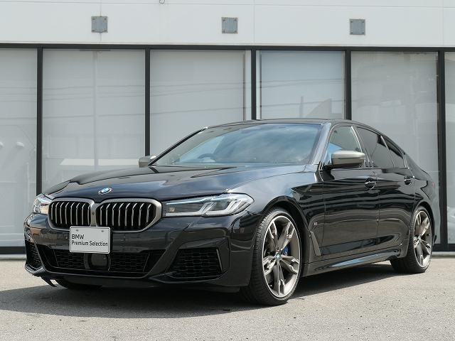 5シリーズセダン M550i xドライブ 4WD 
