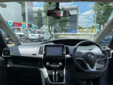 窓ガラスが大きく車両感覚も掴みやすいお車ですので安心してお乗りいただけます。