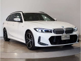 【BMWの伝統-2】時代を超える美しさ。磨き抜かれたエアロダイナミクスが瞳を奪う。一目で伝わるスポーティーなプロポーションは、BMWの走行性能を生み出すのに欠かせない要因の一つです。