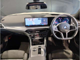 アウトバーンでの走行を見据えたBMWのブレーキシステムはもしもの時にもいち早くマシンを停止してくれます。