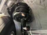 お車を安心してお乗りいただく為には、足回りの定期点検が欠かせません。サービスサポート(有償保証)では無料点検もご提供しており、安心のカーライフをお過ごしいただけるサポート体制が整っています。