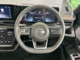 【ステアリングスイッチ】運転中、前方から目線をそらすことなく、オーディオ等の操作が可能な便利機能!安心&快適なドライブを演出してくれます♪