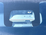 【スズキ セーフティサポート】走行中に前方の車両等を認識し、衝突しそうな時は警報とブレーキで衝突回避と被害軽減をアシスト。より安全にドライブをお楽しみいただけます。