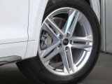 Q5 40 TDI クワトロ Sライン ディーゼル 4WD 