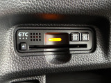 【ETC】便利なETC車載器も装備!高速道路の料金所もスムーズに通過できます。今や必須の装備ですね!お客様用にセットアップをしてのお渡しとなります!
