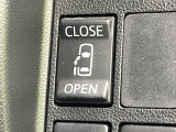 【パワースライドドア】スマートキーや運転席のスイッチでスライドドアの開閉が可能♪電動だから力を入れてドアを開ける必要が無く、小さいお子様でも、重い荷物を持っている時もラクに開け閉めできます♪