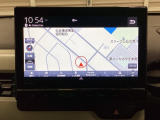 ナビゲーションはフルセグTV、インターナビ対応のGathers純正メモリーナビを搭載しています。Bluetoothオーディオ機能がありますので、スマートフォンなどの音楽も再生できます。