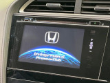 【メーカー純正ナビ】インテリアに溶け込むスタイリッシュな「専用設計」メーカーナビを装備♪視認性や操作性など基本性能にも優れ、より上質なカーライフをお楽しみいただけます。