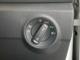 ロータリー式のライトスイッチはAutoライト機能付です。
