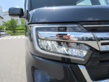 明るいLEDヘッドライトで、夜道も安心して運転して頂けます。