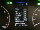 【クリアランスソナー】駐車、発進の低速走行時に障害物への接近を検知し、ブザーとディスプレイ表示でお知らせします。