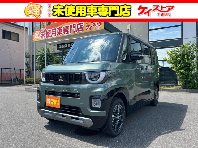 デリカミニ G プレミアム 4WD 