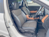 ドライバーによって運転しやすいポジションは異なり、あの車はどうなのか不安なこともありますよね。気になるお車は店頭で乗り込んでご確認いただけます♪