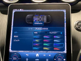 車内を彩るアンビエントライト。いつでもお好みの室内空間を演出してください。