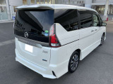 セレナ 2.0 ハイウェイスター Vセレクション 