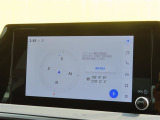 ディスプレイオーディオ(コネクティッドナビ対応)搭載。Tコネクトご契約で2030年10月までナビ機能が無償で利用できます。期限到来後は有償で継続可能です。(車載ナビは非搭載)