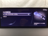 ハンドル操作をアシストすることにより車線からの逸脱回避を支援します。