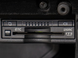 ★ETC(DSRC)が装備されています!!社外品とは違い収まりの良いデザインが人気!高速道路を利用する際は必需品ですよね!!ストレス無く料金所を通過出来ます!!