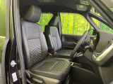 運転席シート廻りは使用感も少なく、良好な状態となっています。丁寧に使われていたことがよくわかりますね。