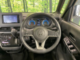 【ステアリングスイッチ】運転中、前方から目線をそらすことなく、オーディオ等の操作が可能な便利機能!安心&快適なドライブを演出してくれます♪